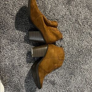 Women's Tan Ankle Boots